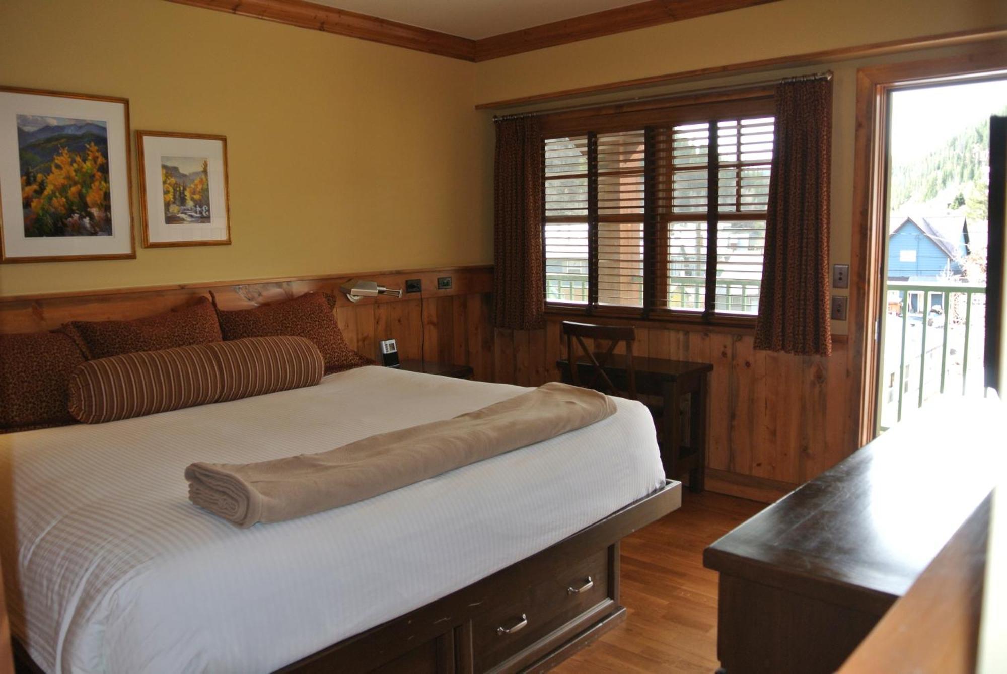 The Green Bridge Inn Red Cliff Rom bilde