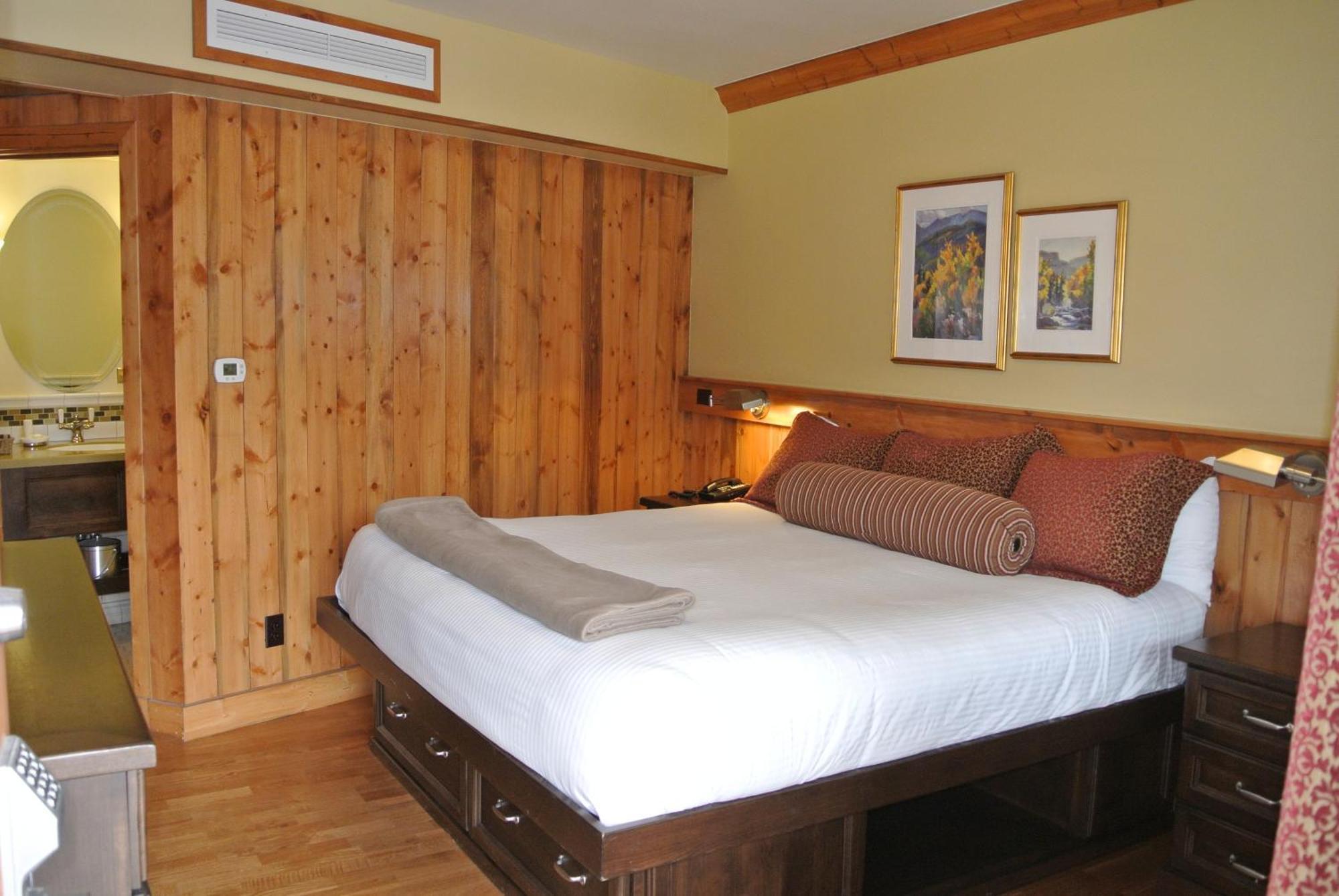 The Green Bridge Inn Red Cliff Rom bilde